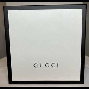 Gucci box